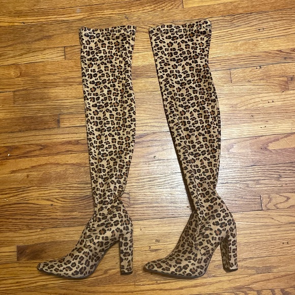 EUC Thigh High Leopard Print Boots - Picture 2 of 5